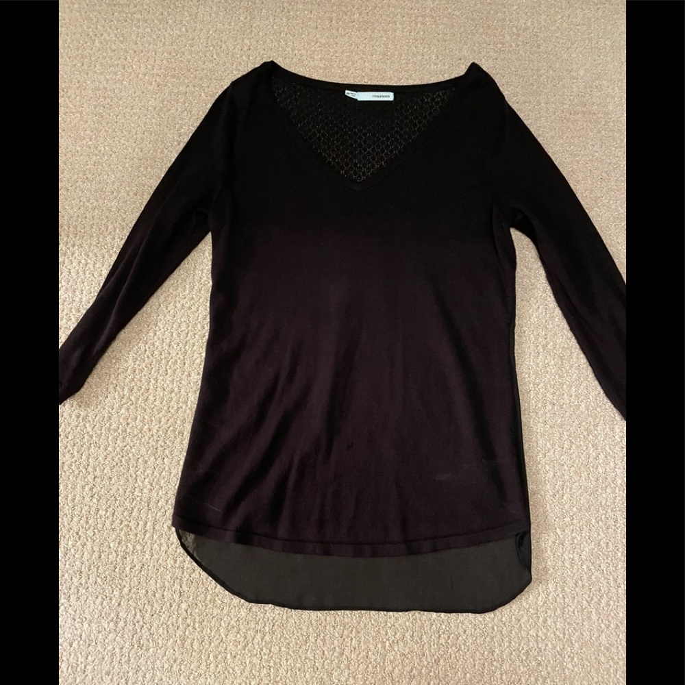 Maurices lightweight black v-neck sweater -size XS